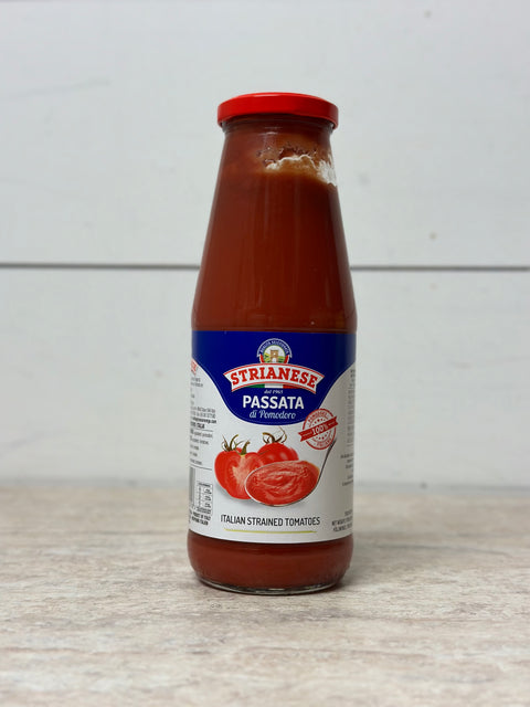 Strianese Tomato Passata, 680g